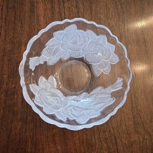 Studio Nova Winter Rose Individual Salad Bowl 5" Frosted Embossed Roses